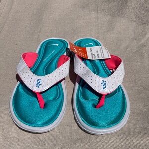 Nike Comfort Flip Flops 🩴